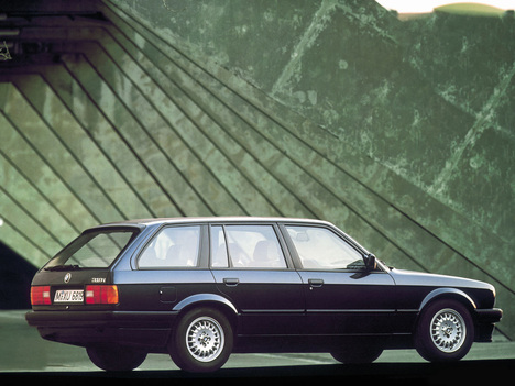 Изображение 3er Touring (E30)